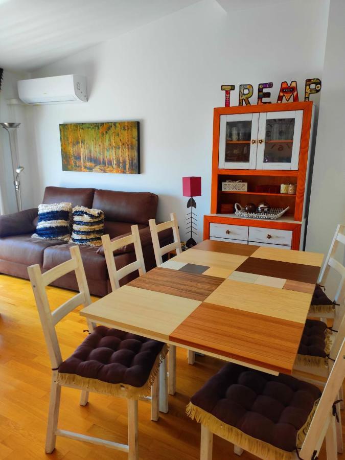 Acogedor Atico Duplex En Tremp Διαμέρισμα Εξωτερικό φωτογραφία