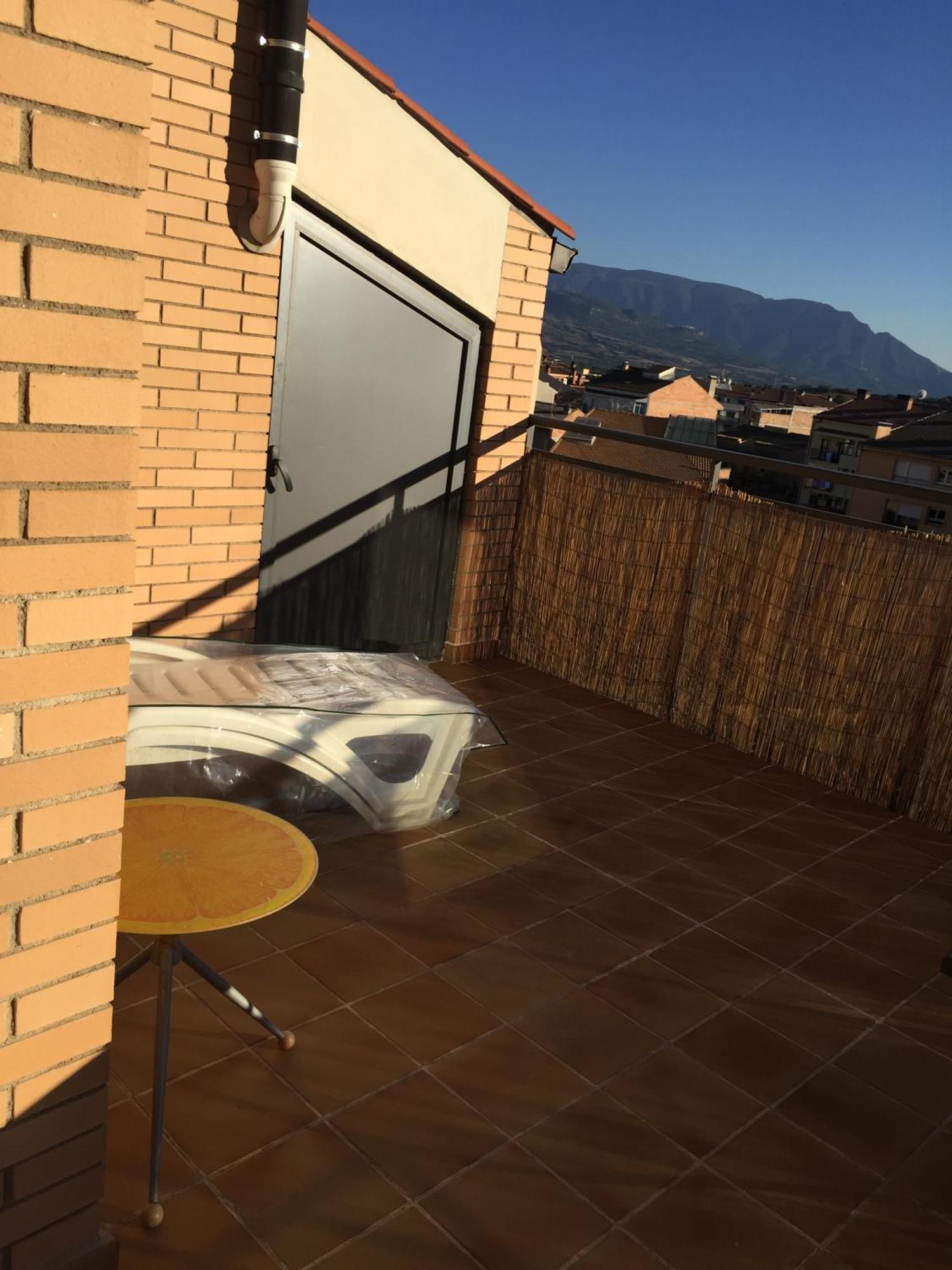 Acogedor Atico Duplex En Tremp Διαμέρισμα Εξωτερικό φωτογραφία